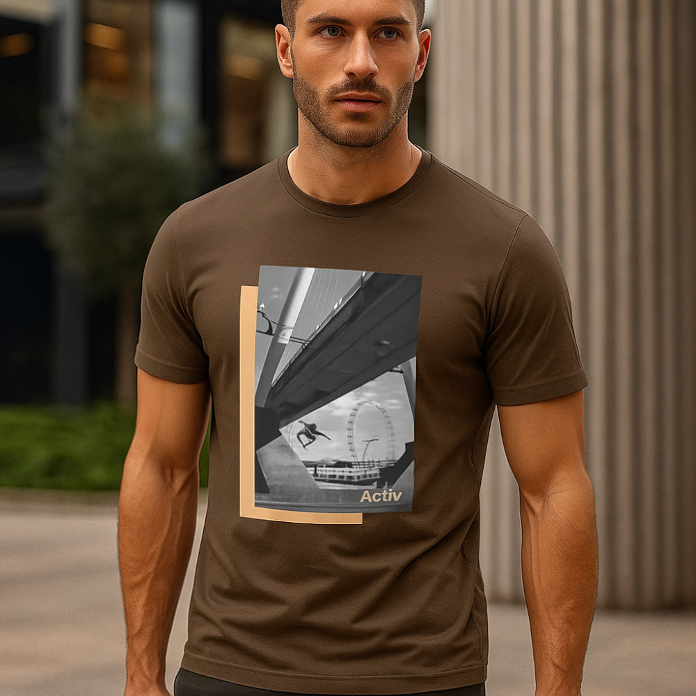 ACTIV GRAPHIC R.NECK T-SHIRT - BROWN