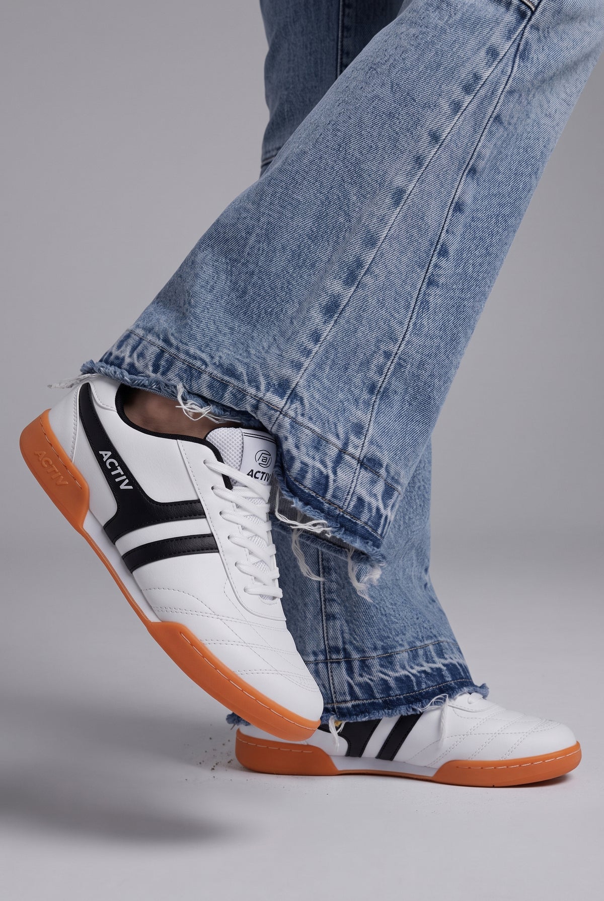 High-Waisted Faded Flare Jeans with Frayed Hem