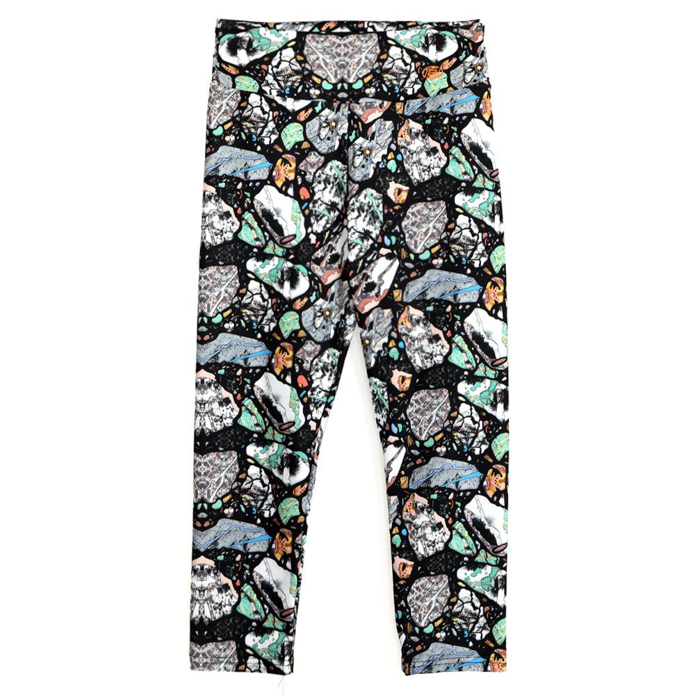 ACTIV WOMEN CAPRI LEGGINGS - BLACK LGSS23-99083 Activ Abou Alaa