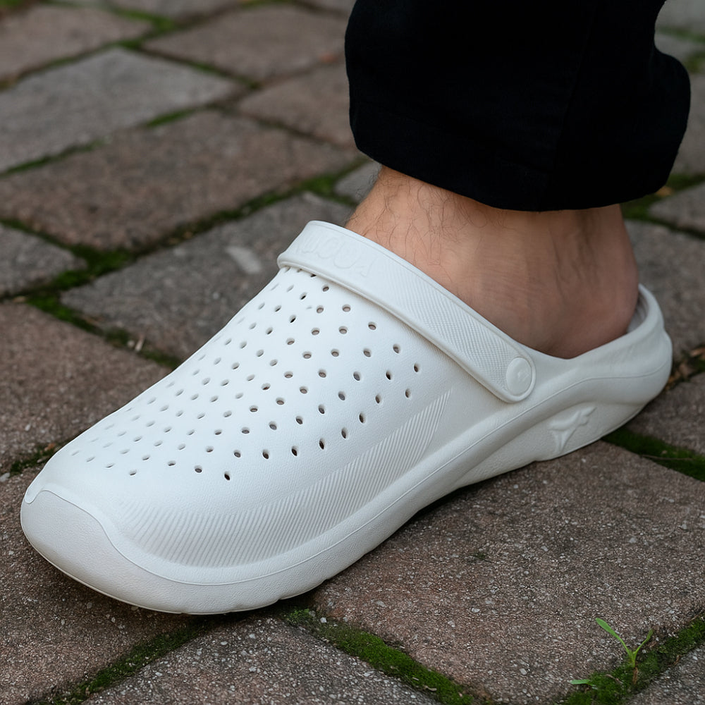 AIRLIFE MUMBAI CLOGS - WHITE