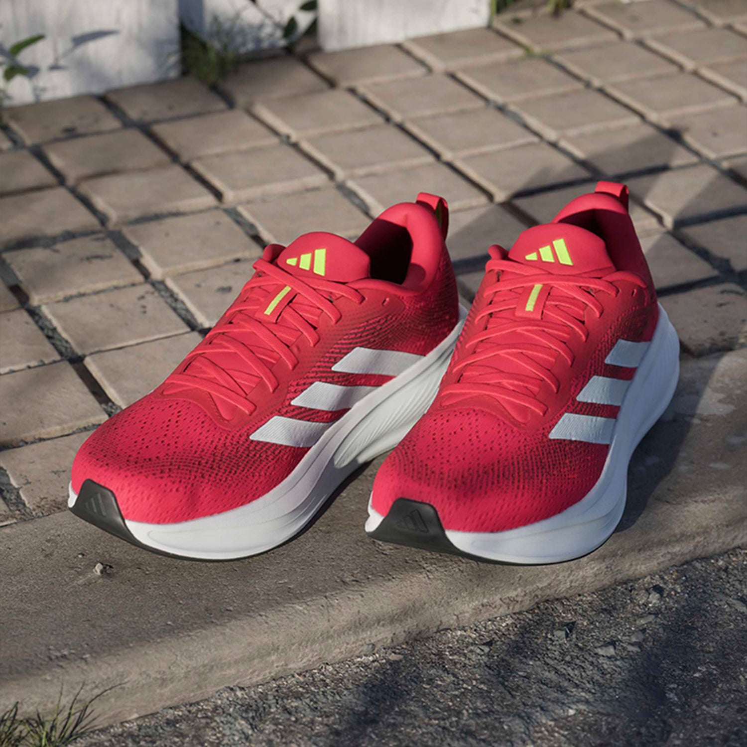 ADIDAS RESPONSE PACE M SHOES